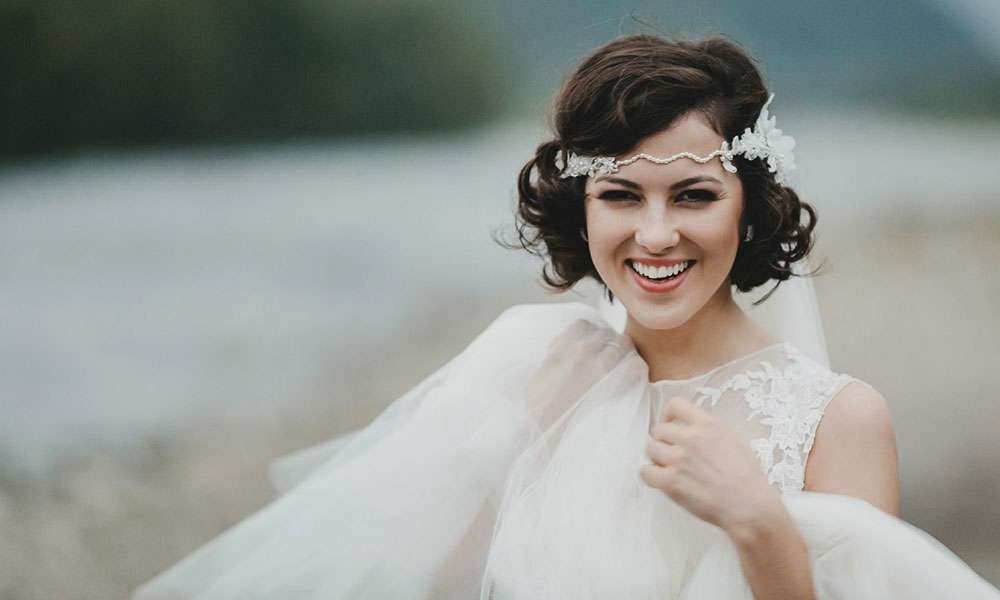 Shorty, You're My Angel: Cool Hairstyles For Short-Haired Brides - DWP  Insider