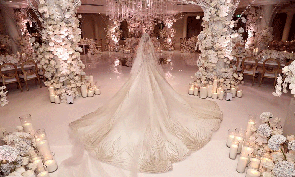 luxury white floral decor