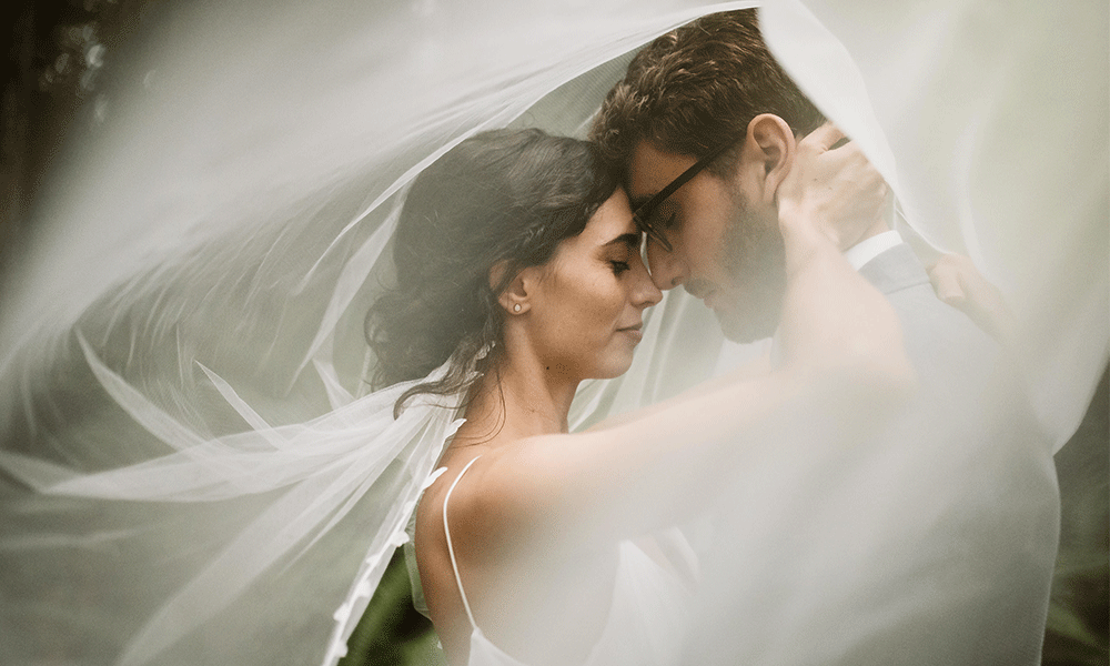 Sweet & Fun Wedding Moments You'll Want Your Photographer To