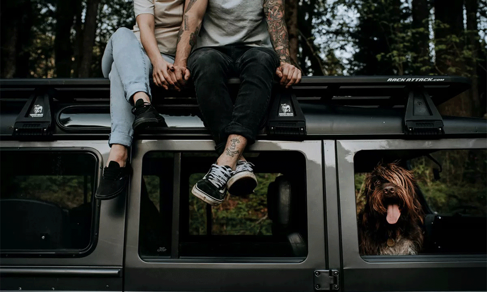 adventure road trip couples photoshoot